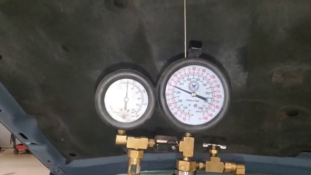 Lincoln Town Car - 4.6 Fuel Injection Flush - Valvoline System How To смотреть онлайн