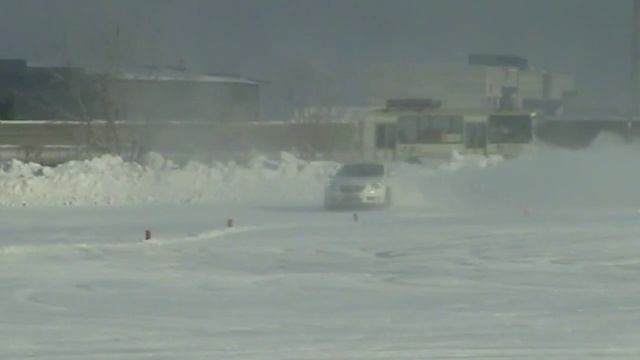 Боком на полном приводе opel insignia 4x4 смотреть онлайн