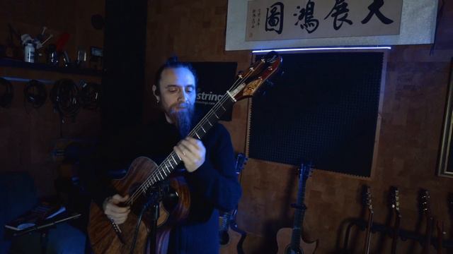 Gavino Loche - Get Lucky - Fingerpicking- A Whole Band in One Guitar! смотреть онлайн
