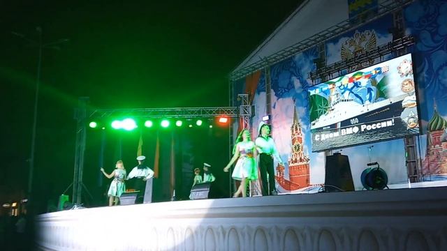 Супер песня! Классно поют!Ансамбль Акварель и Ансамбль Современник смотреть онлайн