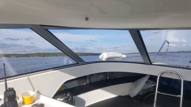 На катере Феникс 600(Phoenix 600ht)