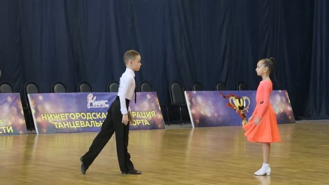 Спортивные бальные танцы 12.02.22 смотреть онлайн