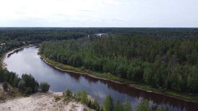 Голубое озеро возле города Когалым. смотреть онлайн