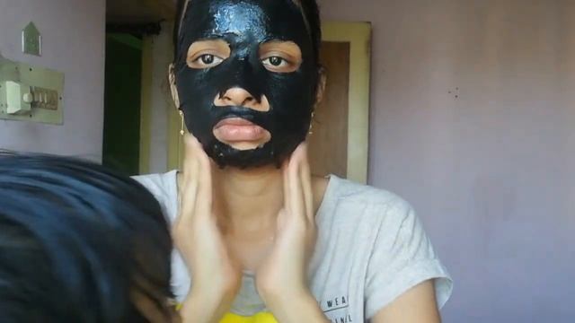 Garnier Skin Naturals Black Serum Mask Pure Charcoal review & demo |Poretightening SHEETMASK смотреть онлайн