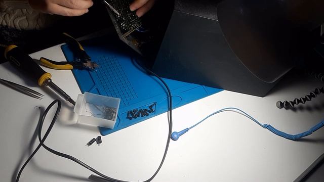 Reparatie sistem 2.1 смотреть онлайн