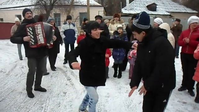 2 Таджика в ВОРОНЕЖЕ ЗАЖИГАЮТ! (в хорошем качестве) смотреть онлайн