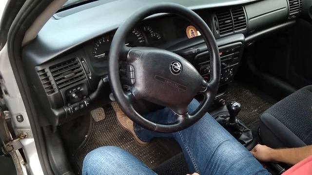 Краткий обзор OPEL VECTRA B 2.0 TDI 2000г смотреть онлайн