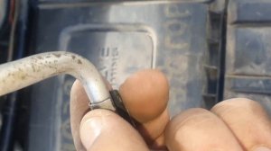 КАК СНЯТЬ ТРУБКУ КОНДИЦИОНЕРА. Простой способ съема в гараже