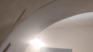 Как оклеить арку обоями.