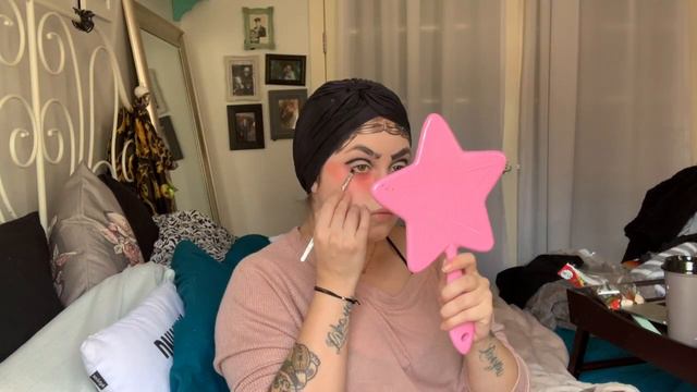 Traditional Tattoo Halloween Makeup смотреть онлайн