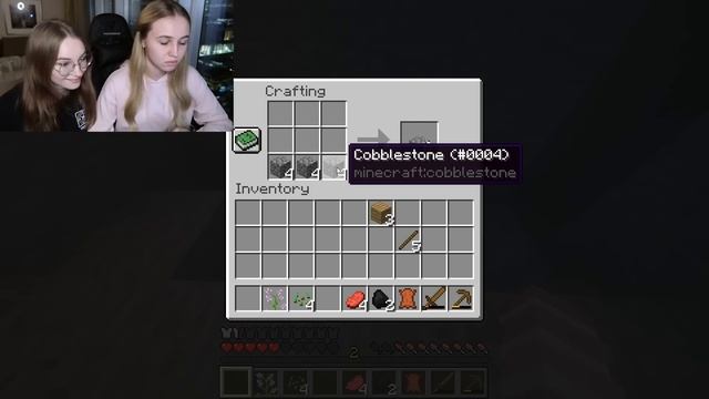 УЧУ СВОЮ СЕСТРУ ИГРАТЬ В МАЙНКРАФТ смотреть онлайн