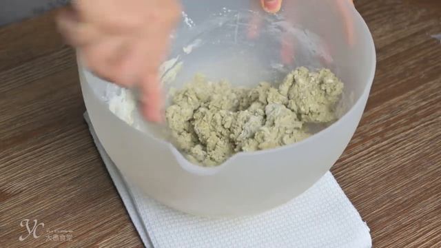 Sweet Green Rice Balls (Qingtuan), Including Red Bean Paste Tutorial