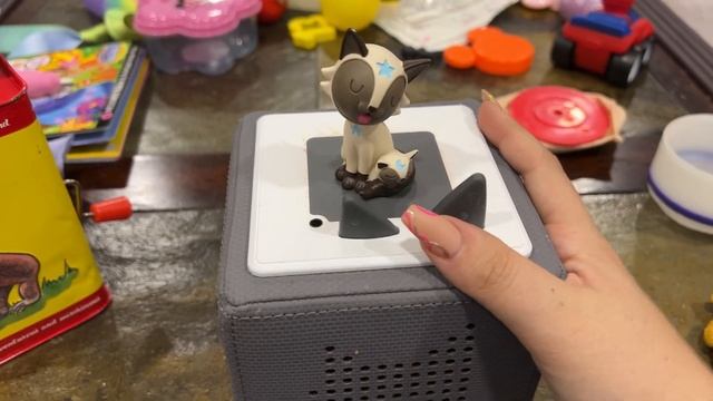 Toniebox Audio Player Starter Set with Playtime Puppy - Imagination Building, Screen-Free Experienc смотреть онлайн