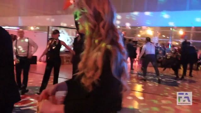 Flashmob от сотрудников Fitnessavenue смотреть онлайн
