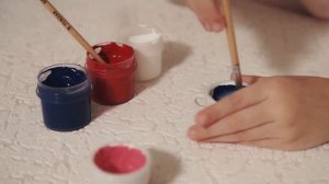 Делаем детский лак для ногтей