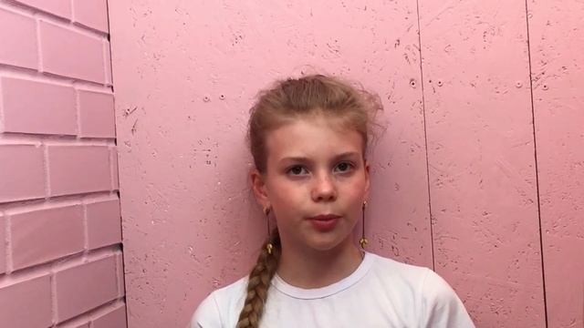 Почему хомячок может не бегать в колесе? смотреть онлайн