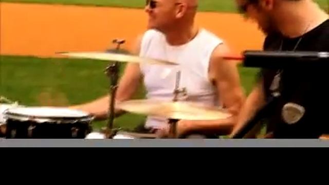 Gretchen Wilson - Take Me Out To The Ballgame смотреть онлайн