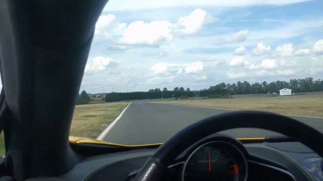 McLaren 12C - LRS Formula at Club Track Circuit de Nevers Magny-Cours смотреть онлайн