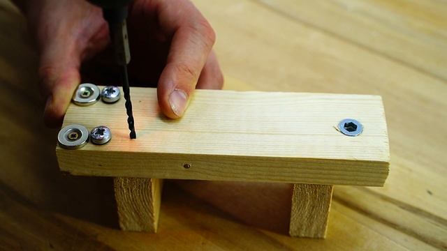 Лучшая ТОЧИЛКА для ножей из ДЕРЕВА своими руками / The best DIY WOODEN knife sharpener смотреть онлайн