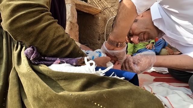 Documentary about the remarkable life of Jamal and Soghara: health heroes in nomadic Iran:nomad lif смотреть онлайн