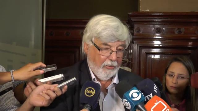 Rueda de prensa ministro Eduardo Bonomi смотреть онлайн