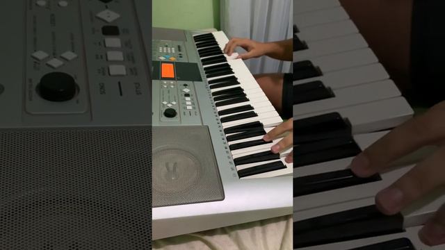 Solos Clima Quente no teclado Yamaha PSR-E323 смотреть онлайн