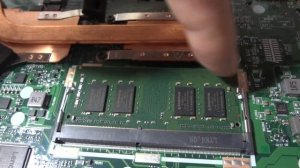 Как заменить оперативную память на ноутбуке? Своими руками.
