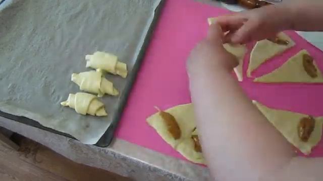 Обалденно вкусные круассана/ рогалики смотреть онлайн