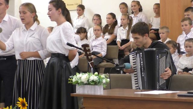 Я В БЕССМЕРТЬЕ ИДУ - исп. Игорь и Катя Петрухины, Дана Инжеваткина (Церковь ЕХБ г. Абакан) смотреть онлайн