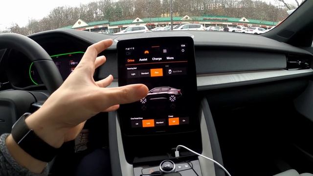 2024 Polestar 2 Interior and Technology Review! Wired CarPlay ONLY смотреть онлайн