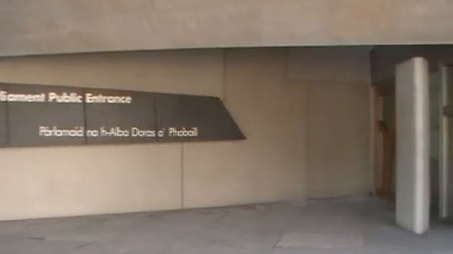 Edinburgh - Holyrood Palace and The Scottish Parliament смотреть онлайн