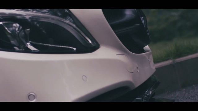 Mercedes-Benz W205 wagon hellaflush 贴地飞行 смотреть онлайн