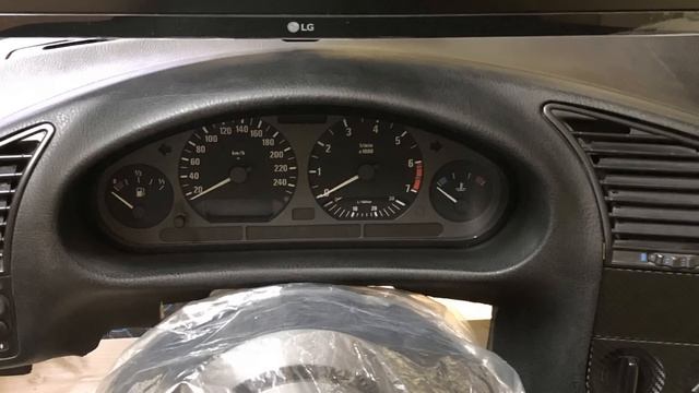 Here My First DIY Homemade Sim Racing Cockpit Build. BMW e36 and Thrustmaster Wheel Symprojects смотреть онлайн
