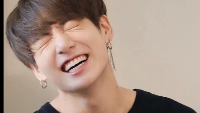 ХЁН, Я ВЛЮБИЛСЯ ВО ВЗРОСЛОГО ОМЕГУ | Озвучка фанфика | ВИГУКИ | часть 3-4 смотреть онлайн