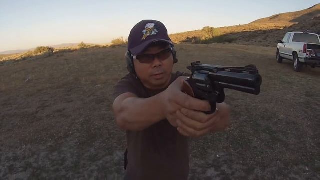 Colt python 357 magnum 4" barrel ( gopro ) смотреть онлайн