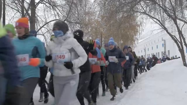 Спортивные выходные с Галамартовной! Полумарафон «Европа-Азия» смотреть онлайн
