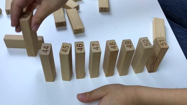 Let's play kids with Number building blocks. Wooden Jenga Game. Count to 51. смотреть онлайн