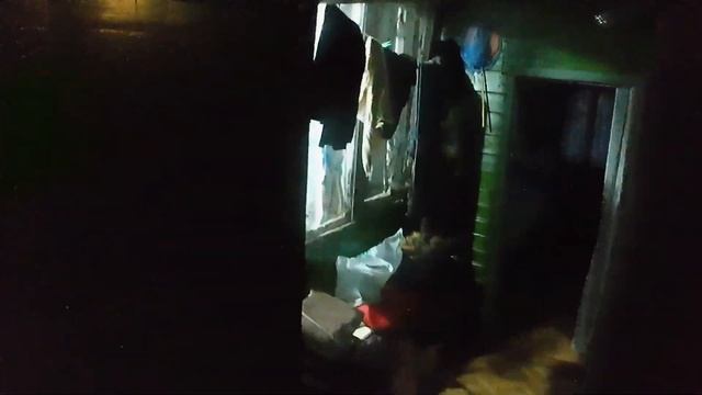 Первый раз ночую на даче. Топлю разные печки. #дача смотреть онлайн