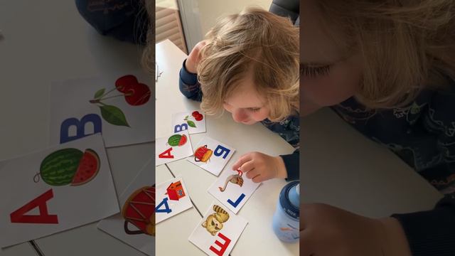 🔥 АЛФАВИТ. Когда русский как иностранный )) 🇩🇪🇬🇧🇫🇷🇷🇺. 3 года. смотреть онлайн