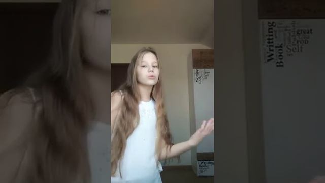 Тарновская Юлия - «Две подруги» смотреть онлайн