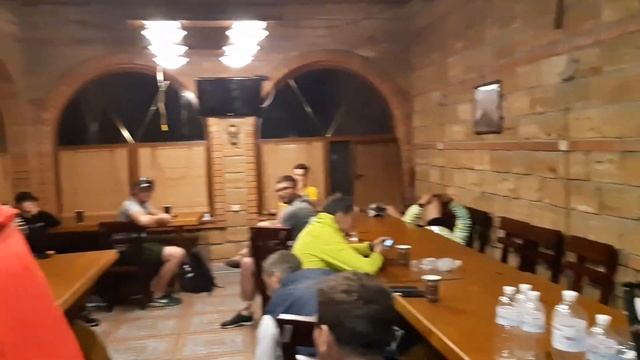 Поход 100 км без сна и еды. Как меняется настроение. смотреть онлайн