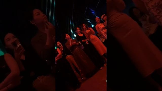 常州百嘉乐舞厅选美 | Beauty pageant at Changzhou Baijiale Ballroom #chinesedance #chinesegirls #nightlife смотреть онлайн