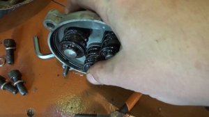 ?попытка отремонтировать мойку высокого давления.