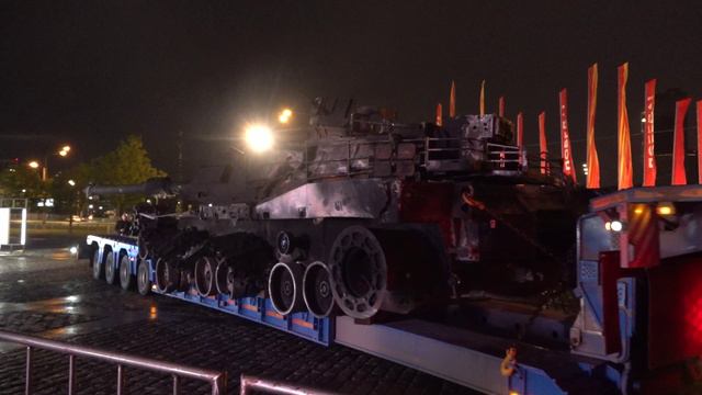 Американская военная техника дополнила экспозицию трофейной техники в Парке Победы смотреть онлайн