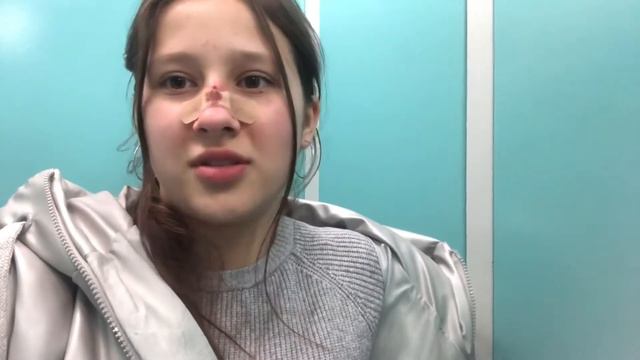 Розбила нос😱😢😭🤭😓, Пранк, День рождения папы 🍰 🎁🥳 смотреть онлайн