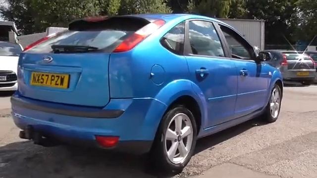 Ford FOCUS 1.8 Zetec 5dr [Climate Pack] U44512 смотреть онлайн