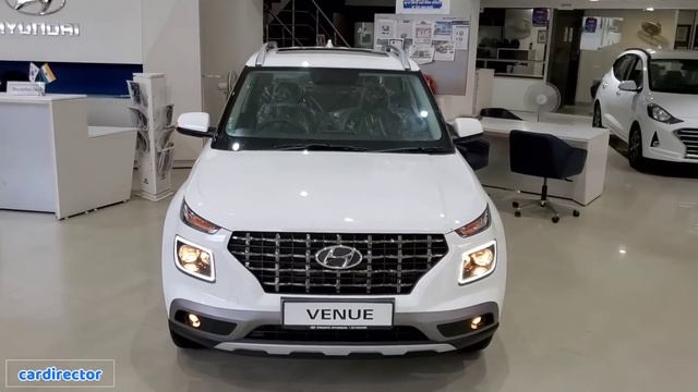 Hyundai Venue SX 2020 | BS6 Venue 2020 SX Features | Interior And Exterior | Real-life Review