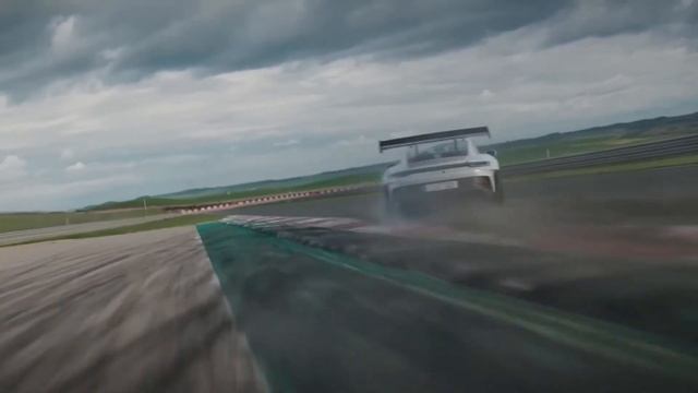 Porsche 911 GT3RS On The Track смотреть онлайн