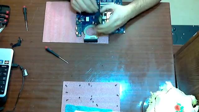 Чистка ноутбука Samsung R528
