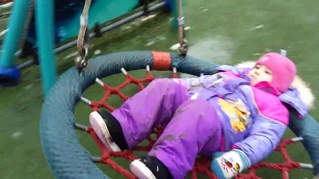 крылатые качели смотреть онлайн